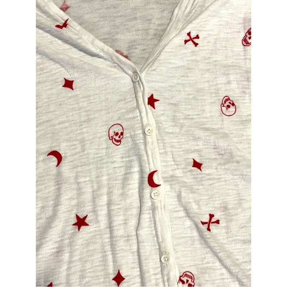 TORRID Cardigan Skulls Lightning Bolt Star Crossbones, size 2x, white and red - Picture 12 of 16